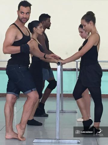 Primera clase de acosta danza impartida por rasta thomas